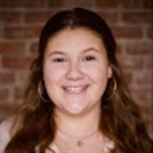 Meet your Posher, Gabriella